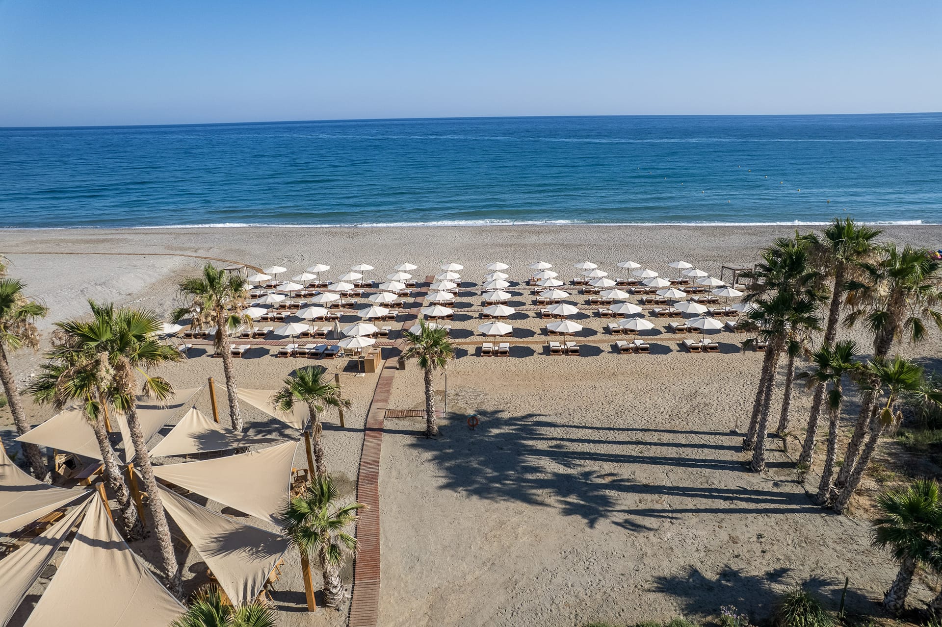 Nalu Resort & Spa