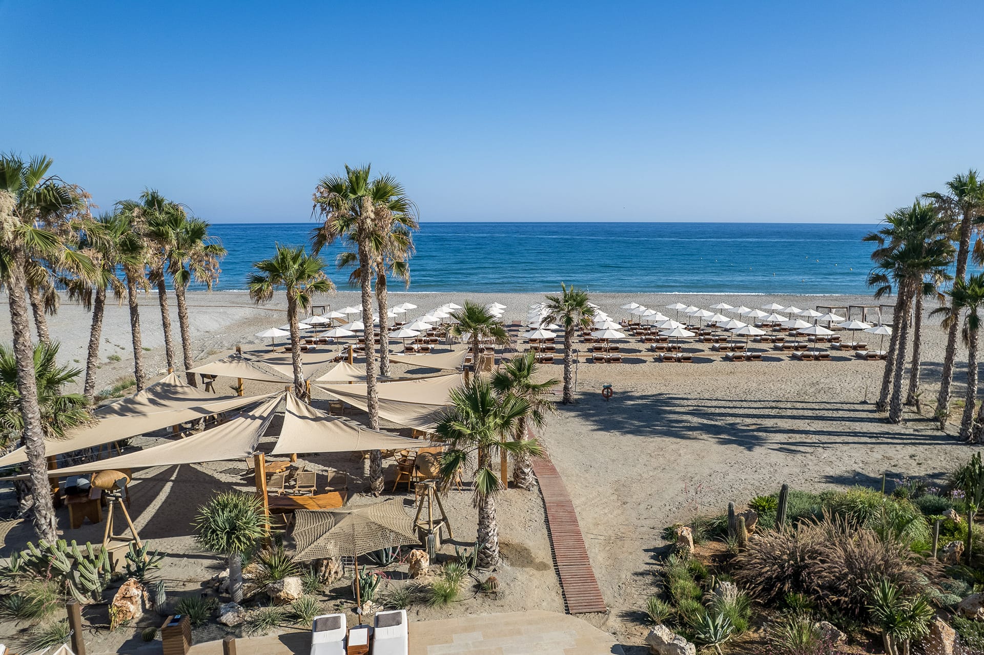 Nalu Resort & Spa