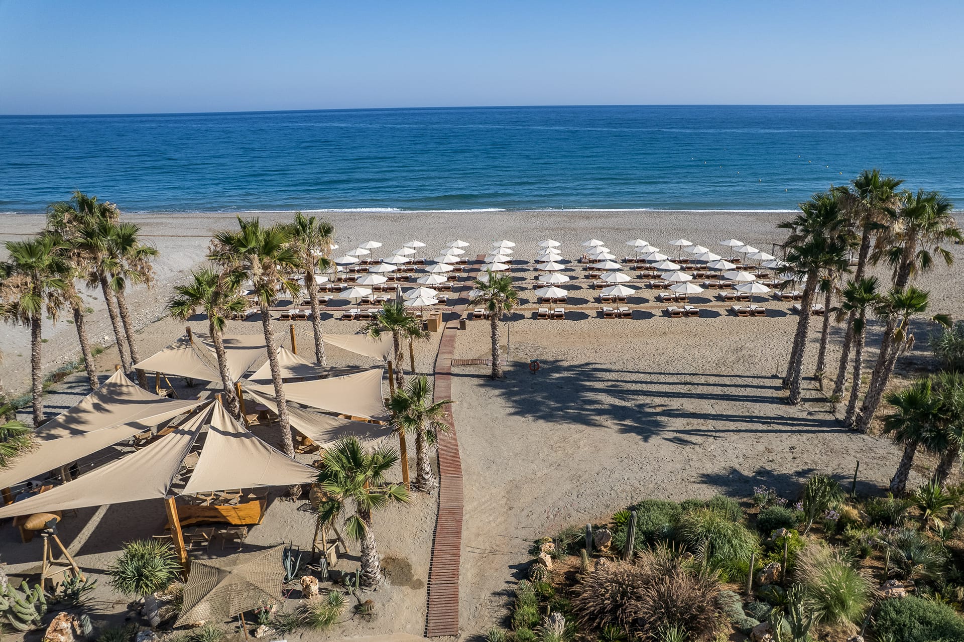 Nalu Resort & Spa