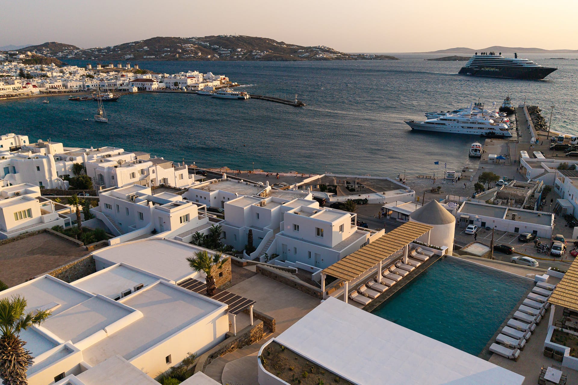 Porto Mykonos Hotel