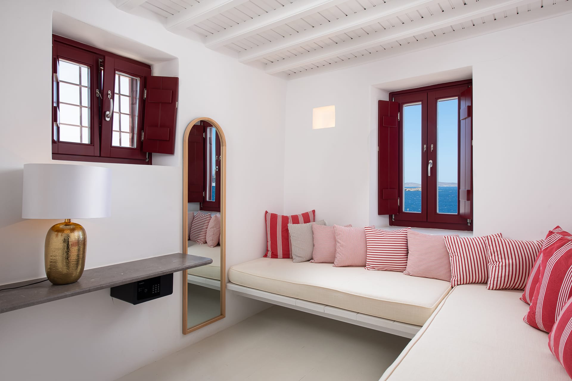 Porto Mykonos Hotel
