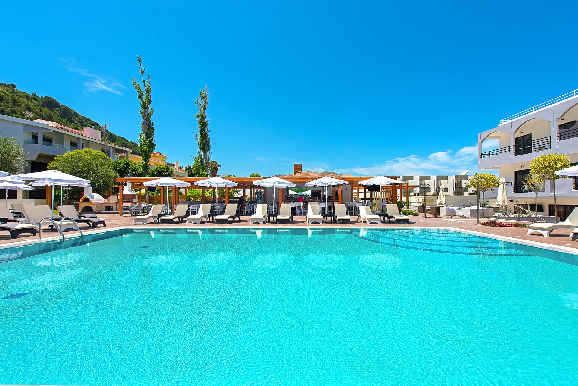 Sunny Days Hotel