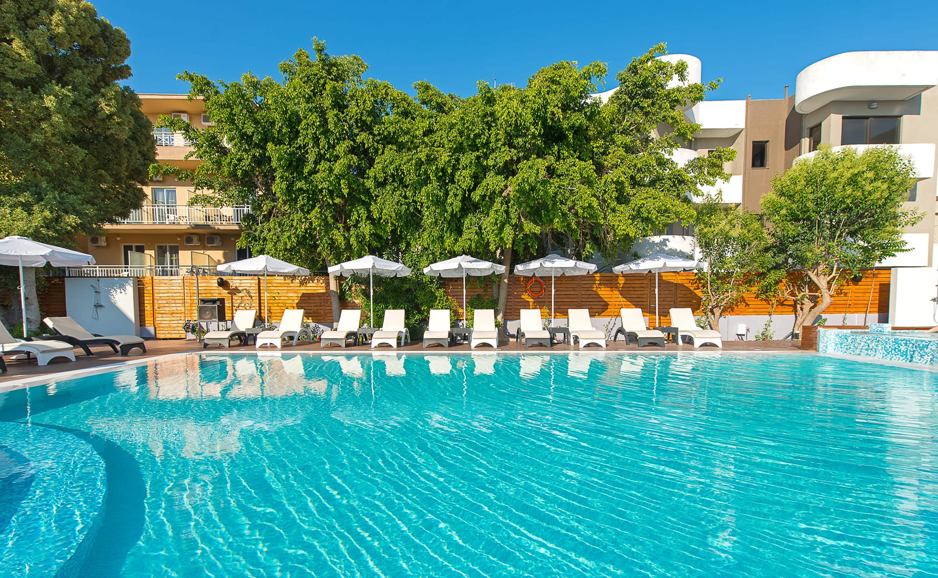 Sunny Days Hotel