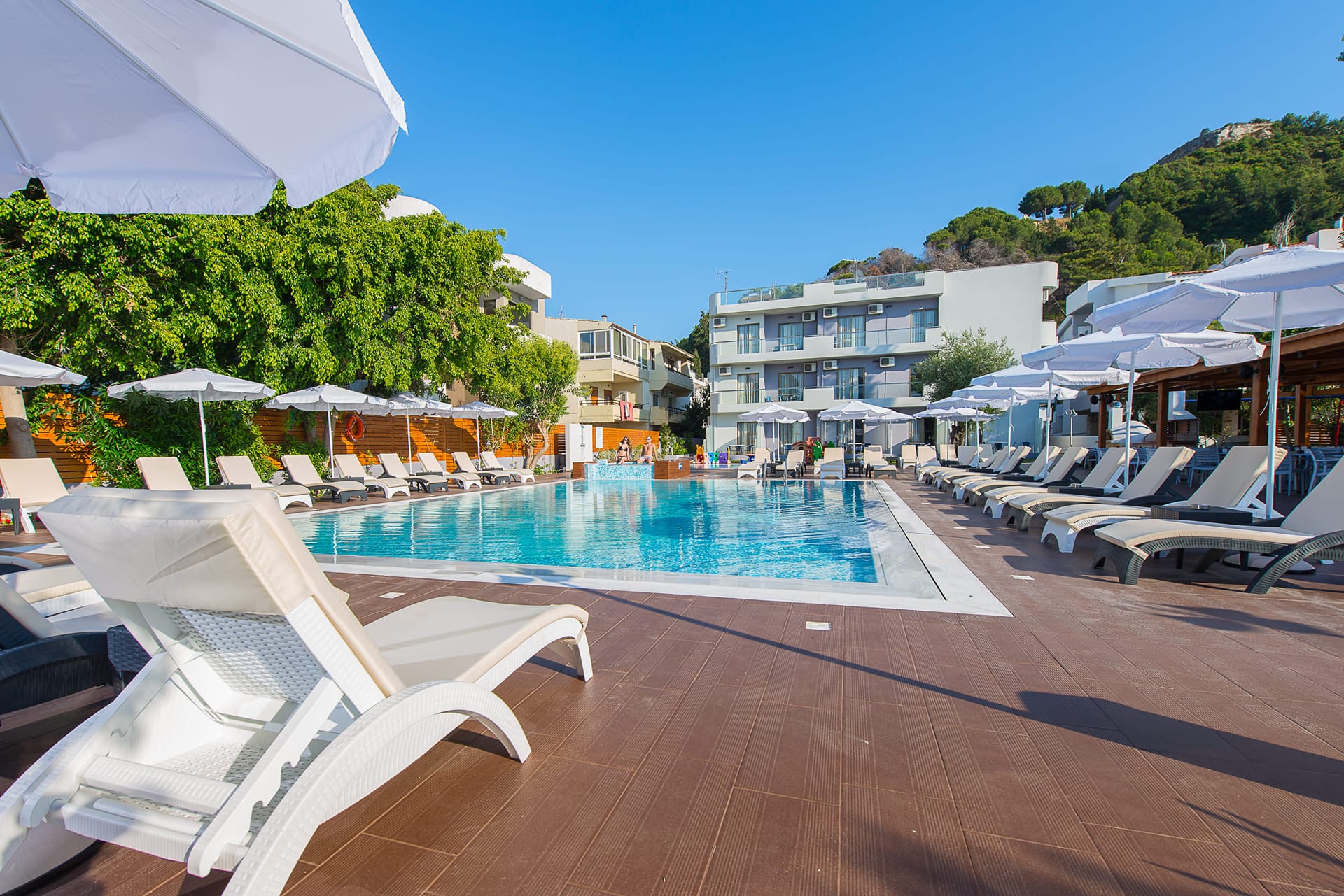 Sunny Days Hotel