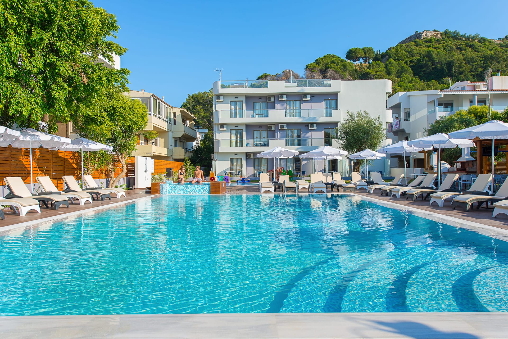 Sunny Days Hotel
