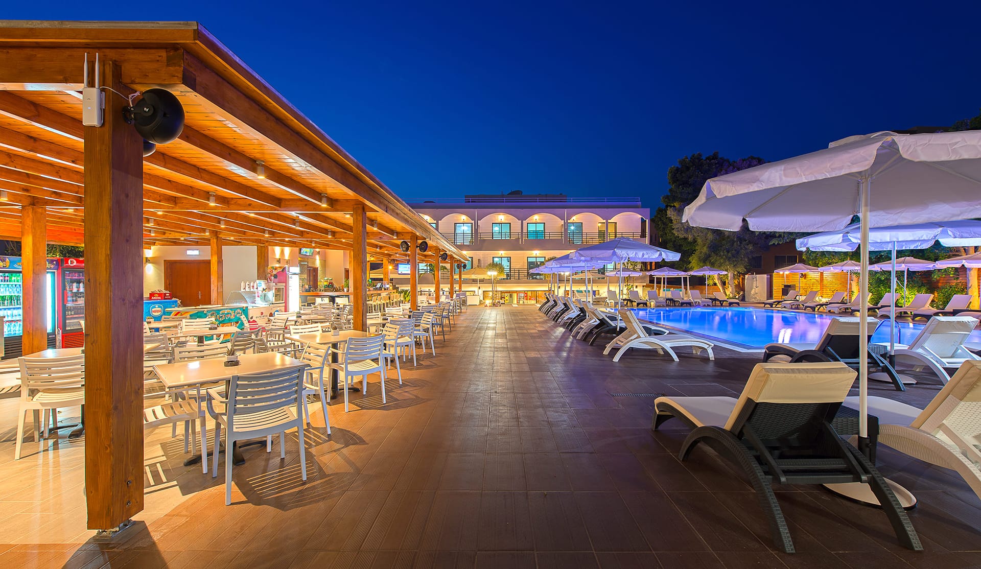 Sunny Days Hotel